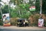 Motor-Rikshas sind gngige Transportmittel in Indien, auch Fahrrad-Rikshas fahren noch